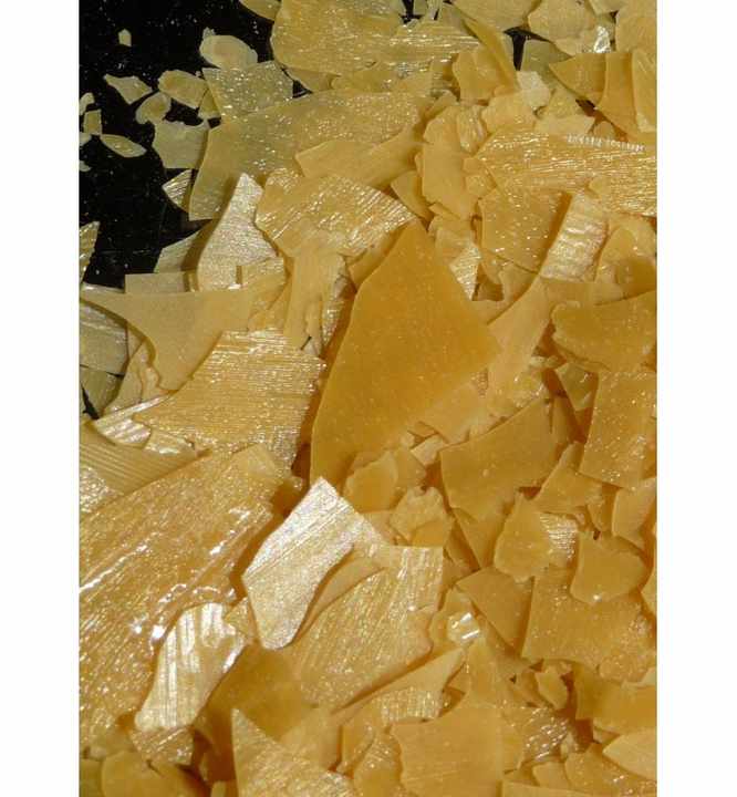 Factory Supply Carnauba Wax Flake CAS 8015-86-9 T1 T3 Grade Carnauba Wax