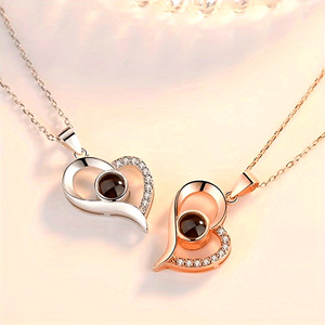 Regalo di San Valentino Collana con Proiezione '<span class=keywords><strong>Ti</strong></span> <span class=keywords><strong>Amo</strong></span>' in 100 Lingue, Ciondolo a Cuore con Cristalli e Strass per Donne - Product Image 1