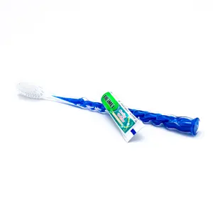 Produttori spazzolini da denti usa e getta personalizzati OEM con dentifricio