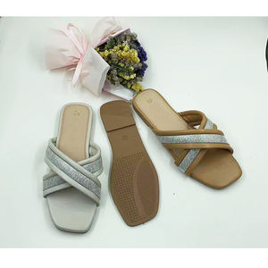 Ciabatte Artigianali alla Moda con Punta Quadrata, Traspiranti, Glamour, Design di Lusso per Donne 2023 - Product Image 2