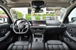 <span class=keywords><strong>BMW</strong></span> i3 eDrive 2024 Nuevo/Usado 526/592 km Eléctrico Puro Tracción Trasera 35/40L Edición Limitada/Nocturna Paquete Deportivo Sedán NEV - Product Image 6