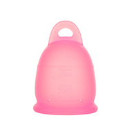 Mini copa menstrual reutilizable de material de silicona de grado alimenticio personalizado con tirador para dama