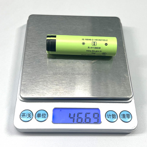 Baterai Li-Ion 18650 NCR18650B Daya Tahan Lama 3400mAh 3.6V Isi Ulang untuk Senter <span class=keywords><strong>LED</strong></span>, Lampu Sorot, dan Peralatan Listrik Lainnya - Product Image 4