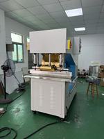 Machine de soudage haute fréquence pour plafond tendu en PVC 15KW, machine de soudage haute fréquence pour bâche en PVC