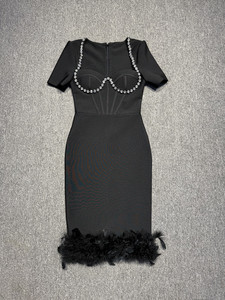 Nuevo <span class=keywords><strong>Vestido</strong></span> de Cóctel de Lujo para <span class=keywords><strong>Mujer</strong></span> 2026, Sexy, de Manga Corta, con Cristales, Adorno de Plumas en el Bajo, Ajustado al Cuerpo, Servicios Personalizados, Venta al Por Mayor - Product Image 3