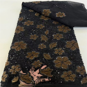 Tissus en dentelle perlée à sequins de haute qualité nigériens, dentelle délicate pour robes de mariée et de soirée - Product Image 4