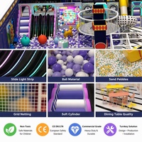Prix d'usine Équipement de jeu intérieur de luxe à thème avec fosse à sable et gravier, toboggan lumineux, structure de jeu et écran interactif en grille