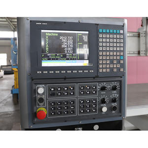 Centre d'usinage CNC à cinq axes professionnel ATC pour la fabrication de composants aérospatiaux complexes - Product Image 4