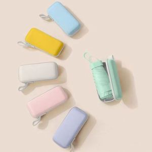 Paraguas de Bolsillo Plegables de 5 Secciones con Protección UV, Personalizados, Promocionales, Portátiles, para Exteriores, con Impresión de Logotipo - Product Image 1