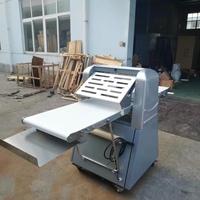 Machine à étaler la pâte à croissant de haute qualité à bon prix pour farine de blé et eau, haute productivité, multi-couches, pour boulangerie