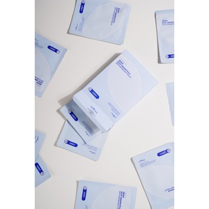 [Isntree] Masque en tissu à l'acide hyaluronique ultra basse molécule (10 unités) pour une hydratation profonde et des fibres repulpantes - Product Image 4