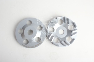 Meule diamantée SUNNY-Factory personnalisée de 5 pouces (125 mm) pour le ponçage des sols en béton, meule diamantée OEM - Product Image 3