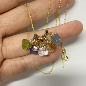 Оптовая продажа 18 карат позолоченный 925 стерлингового серебра Перидот грубый Кристалл Настоящий камень Шарм маленький камень кулон - Product Image 3