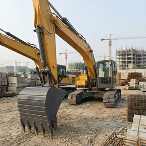 Excavatrice sur chenilles robuste XE215GA de 21,5 tonnes avec godet de 1,05 m³, 135 kW, haute productivité, pour travaux de terrassement - Product Image 1