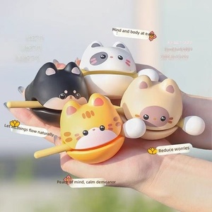 ของเล่นไม้รูปปลาบรรเทาความเครียด ของตกแต่งโต๊ะทำงาน ช่วยปรับอารมณ์ ของขวัญเล็กๆน่ารักสไตล์เซน ผลิตที่เมืองอี้หวู่ - Product Image 3