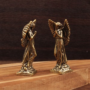 Figurine d'ange en laiton, petite décoration de table pour la maison, cadeau de pendaison de crémaillère - Product Image 3