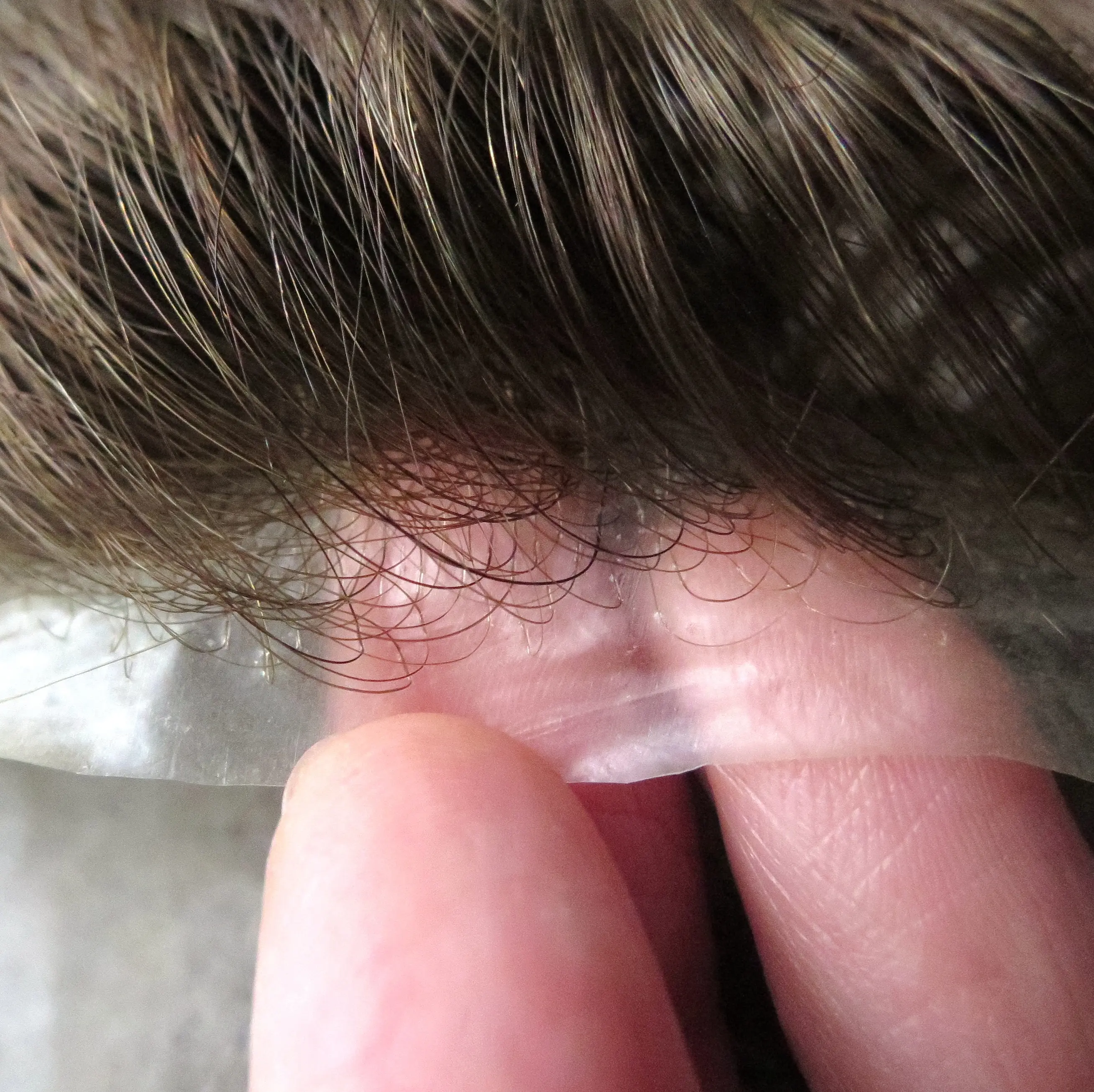 סופר דק עור 0.04-0.05mm עובי מאוד דק פולי הטוב ביותר באיכות שיער טבעי פאה לגברים