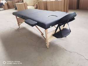 <span class=keywords><strong>Table</strong></span> <span class=keywords><strong>de</strong></span> <span class=keywords><strong>massage</strong></span> pliable portable <span class=keywords><strong>haut</strong></span> <span class=keywords><strong>de</strong></span> <span class=keywords><strong>gamme</strong></span> en bois avec trou pour le visage, hauteur réglable pour utilisation en salon - Product Image 2