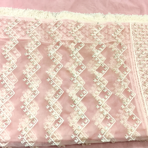 Écharpe indienne en soie rose faite à la main Organza Ara Tari fil coton Dupatta avec style de fête coloré pour vêtements de plage ethniques - Product Image 1
