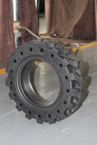 कोउरा ठोस टायर थोक नई 5.70-12 5.70x12 स्किड स्टीड लोडर 5 छेद के साथ s70 टायर प्रतिस्थापन के लिए - Product Image 3