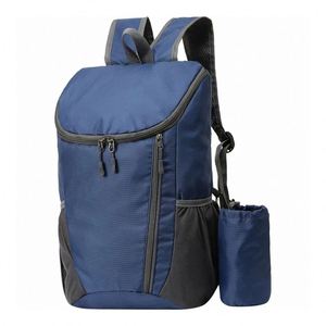 Muestra gratuita de mochila plegable premium de 20L, ligera, impermeable, para actividades al aire libre con logotipo personalizado - Product Image 2