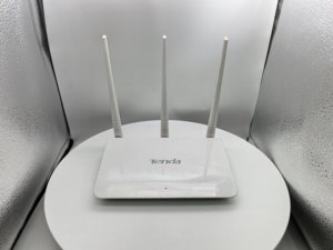 Routeur WiFi Tenda F3V8 V6 à LED multiples <span class=keywords><strong>F6</strong></span> 300 Mbps avec micrologiciel anglais F3 3.0 6.0 8.0, routeur Tenda F3 N300 d'occasion pour FTTH - Product Image 3