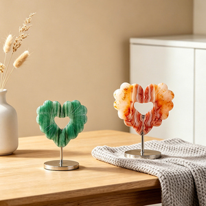 Vente en gros de pierres précieuses naturelles : Cœur en fluorite colorée sculpté en forme d'aile, cristal gravé en forme d'aile d'ange, décoration Feng Shui pour la maison - Product Image 6