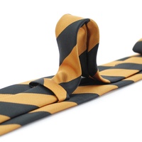 Cravate pour hommes avec logo personnalisé en polyester jacquard tissé doré noir rayé sport anniversaire personnalisé Club cravate pour hommes vente en gros