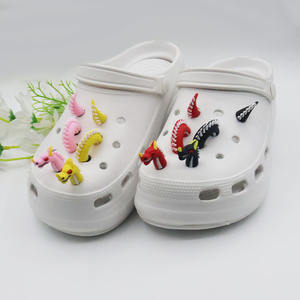 ยางอุปกรณ์เสริมรองเท้าสุดเท่สำหรับเด็ก3ชิ้น/เซ็ตงานตามสั่ง3D มังกรงูจระเข้พีวีซี - Product Image 3