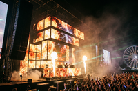 Cabine DJ Intérieure/Extérieure IP65 Sans Soudure avec Écran Vidéo LED Portable OEM Garantie 1 An pour Salle d'Exposition SDK