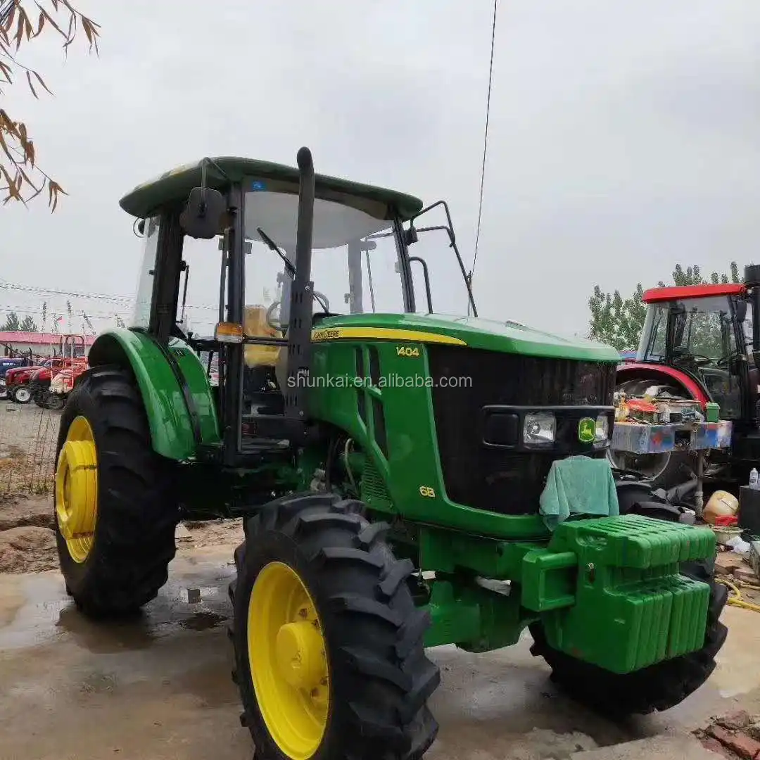 Tractor potente de granja grande usado, marca TA 704 70HP