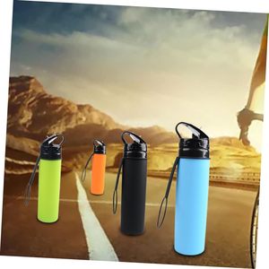Bouteille de sport pliable en silicone, portable, pour voyage, protection de l'environnement, durable, avec paille intégrée, type américain - Product Image 5