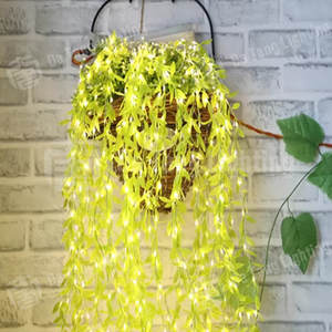 Guirlande lumineuse en fil de cuivre, effet feuillage vert réaliste, IP65, éclairage décoratif de Noël pour une utilisation extérieure de style naturel - Product Image 5