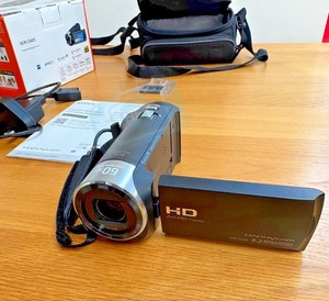 HFT Professional HDR-CX405 Digital HD Video Camcorder Wholesale With CMOS Imaging Sensor Professional 4k Video <b>Camera</b> - Product Image 1