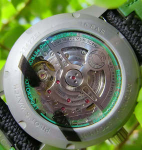 Montre de luxe sportive portugaise Schaffhausen IW388108, cadran noir 20 mm, verre saphir, mouvement automatique mécanique de haute qualité, vente en gros - Product Image 3