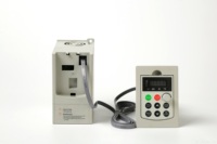 Inversor de frecuencia solar para bomba de agua, dispositivo con control automático, 5.5kw, vfd 3 fase 220V, seguimiento de luz solar, MPPT, CA