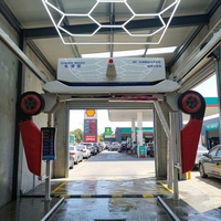 Machines de lavage de voitures électriques, lavage automatique de voitures, lavage automatique avec traitement de l'eau, pistolet à eau