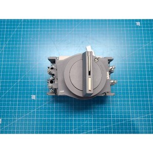 Disjoncteur différentiel LS ELECTRIC ELCB 3P / 100A / 100AF EBS 103b 100A, d'occasion, pièces d'équipement semi-conducteur de génération précédente - Product Image 2