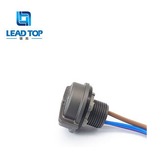 Luminaires LED nécessitant un contrôle crépusculaire, prix usine, prise Zhaga Book18 - Product Image 1