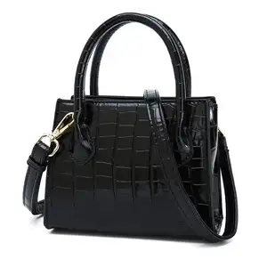 Women Designer Mini Wallets Leather Crossbody Bag Ladies Clutch Crocodile Pattern Mini Purses and Handbags