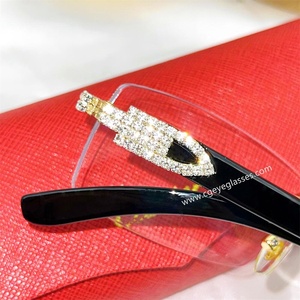 <span class=keywords><strong>Occhiali</strong></span> da Sole Rettangolari Senza Montatura Stile Retrò con Diamanti, Design di Marca per Uomo, Lenti Sfumate con Strass 2022 - Product Image 4