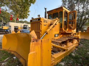 บูลดอซ์มือสองรุ่น D7g/D7h/D7r/D7รถแทรกเตอร์ Caterpillar รุ่น D8r บูลดอซ์ตีนตะขาบจำนวนชั่วโมงการทำงานต่ำ - Product Image 2