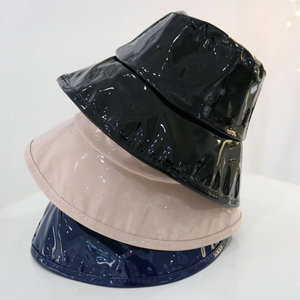 Sombrero <span class=keywords><strong>de</strong></span> Pescador a Rayas con Estampado Digital para <span class=keywords><strong>Mujer</strong></span>, <span class=keywords><strong>de</strong></span> Ala Ancha, <span class=keywords><strong>de</strong></span> Cuero PU, Impermeable, para Uso Diario en Todas las Estaciones - Product Image 1