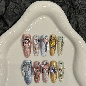 Nuovo Prodotto Lanciato, Orecchini a Perno Tridimensionali con Opale Grigio Chiaro, Diamante e Farfalla Lunare, Unghie Artigianali Indossabili - Product Image 5