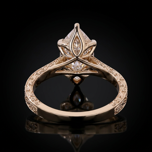 Bague de fiançailles vintage en or massif, diamant de laboratoire néerlandais de type Marquise, certifié IGI, KRUP JEWELS, gravure florale, pour mariée - Product Image 3