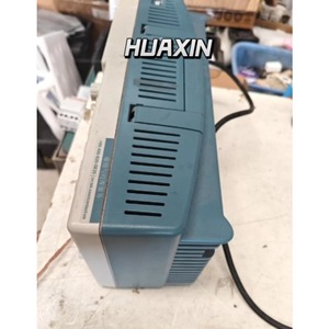 ออสซิลโลสโคปทางคณิตศาสตร์ Tektronix TDS2004, สี่ช่องสัญญาณ 60MHz 1GSa/s H - Product Image 1