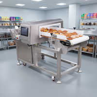 Détecteur de métaux à convoyeur conforme HACCP pour ligne de transformation alimentaire, détection des métaux ferreux, non ferreux et de l'acier inoxydable