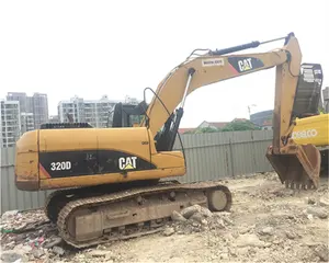 حفارة ومغرفة كاتربيلر مستعملة 320d، 20 طن، حفارة أصلية متوسطة المسار مستعملة CAT 320b 320c 320d