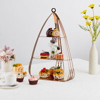 Support à gâteau 3 niveaux en or rose, présentoir à desserts en métal, tour de présentation pour le thé de l'après-midi, plateau de service pour pâtisseries et cupcakes pour mariage, fête, buffet