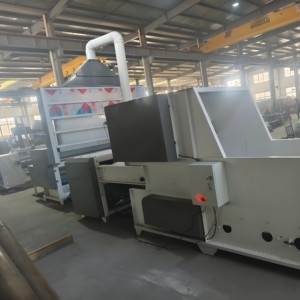 Machine de formage de tissu non tissé Airlaid haut de gamme pour une filtration d'air efficace, machine de collage à air chaud pour la production de non-tissés - Product Image 5